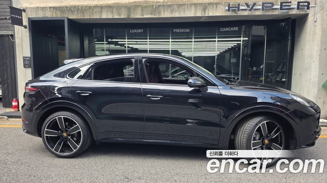 Porsche Cayenne 2022