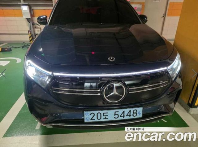 Mercedes-Benz EQA 2021