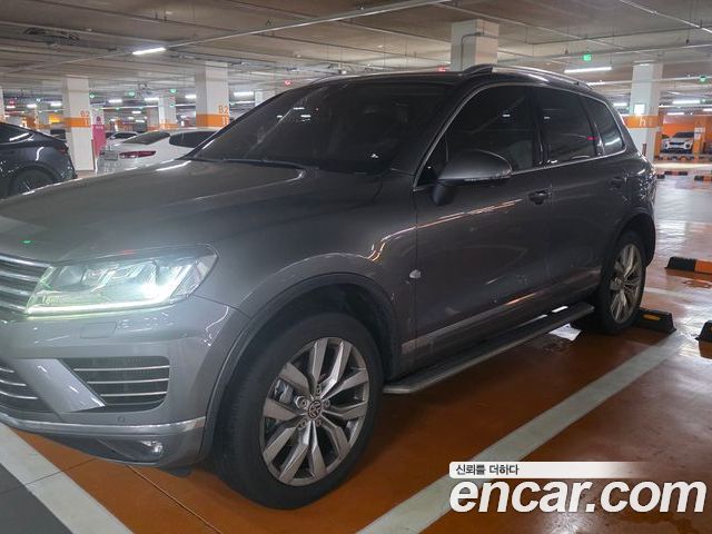 Volkswagen Touareg 2015