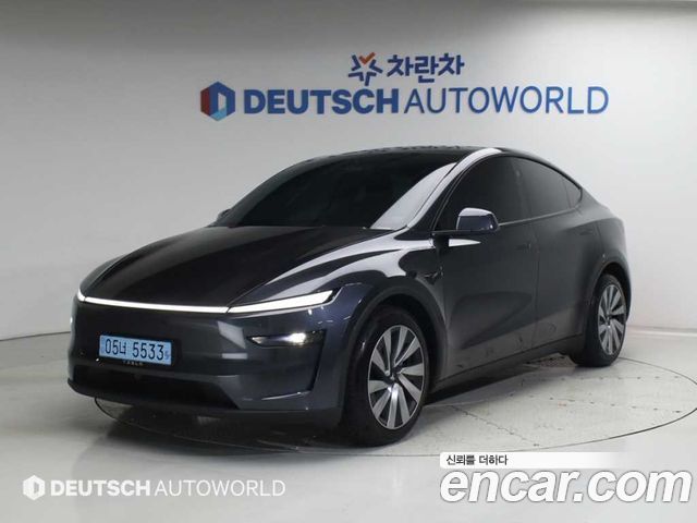 Tesla Model Y 2025