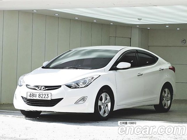 Hyundai AVANTE 2011