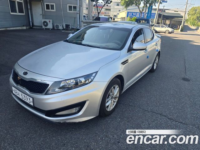 Kia K5 2011