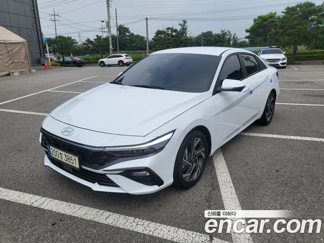 Hyundai AVANTE 2023