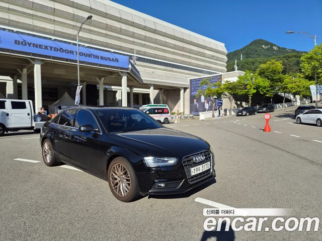 Audi A4 2015