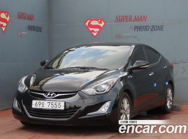 Hyundai AVANTE 2013