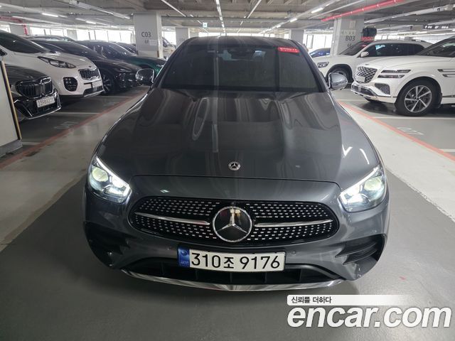 Mercedes-Benz E-Class 2023