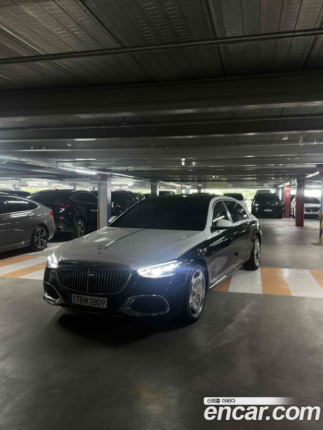 Mercedes-Benz S-Class 2024