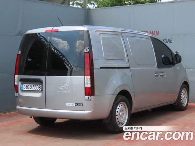 Hyundai Staria 2024