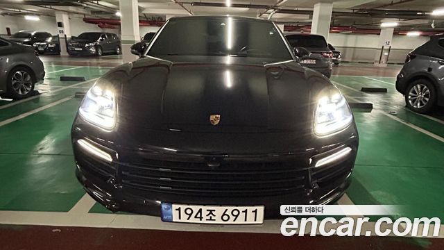 Porsche Cayenne 2021