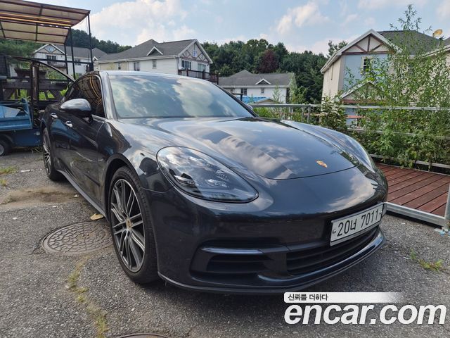 Porsche Panamera 2018