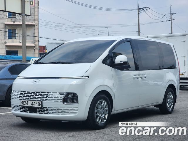 Hyundai Staria 2023