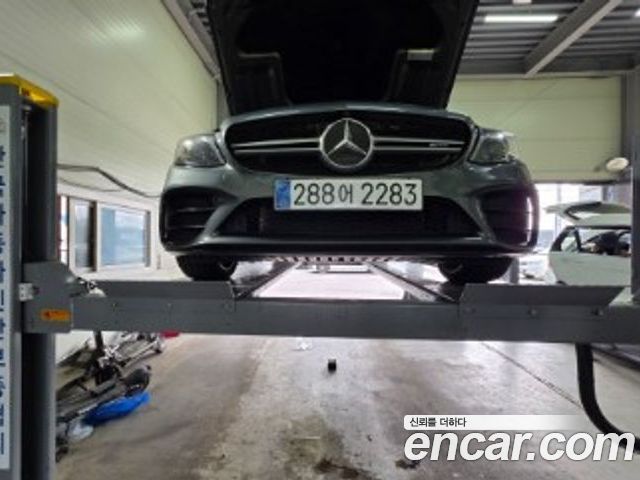 Mercedes-Benz C-Class 2019