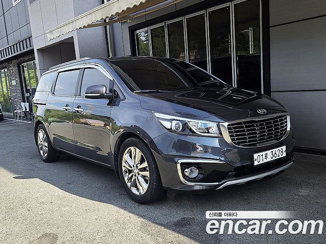 Kia Canival 2015