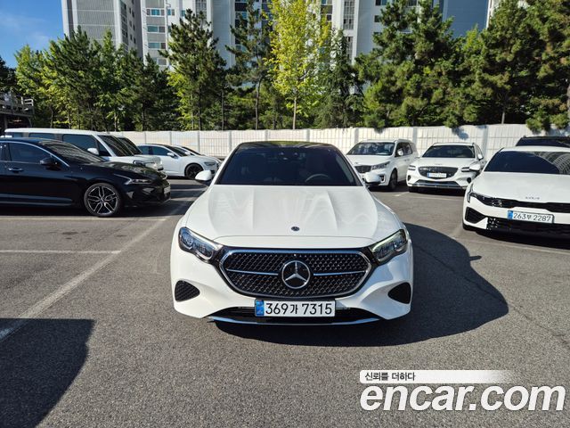 Mercedes-Benz E-Class 2025