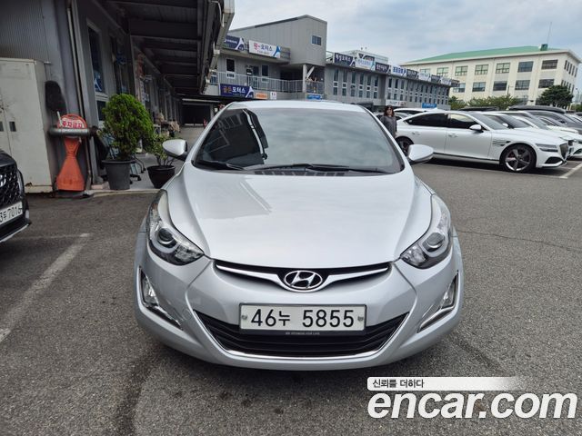 Hyundai AVANTE 2013