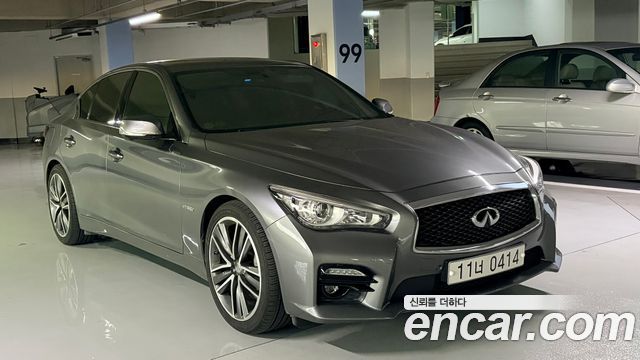 Infiniti Q50 2016