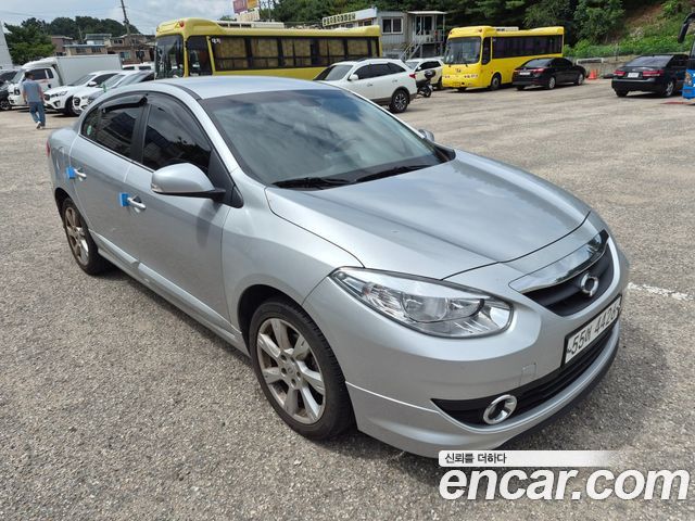 Renault (Samsung) SM3 2011