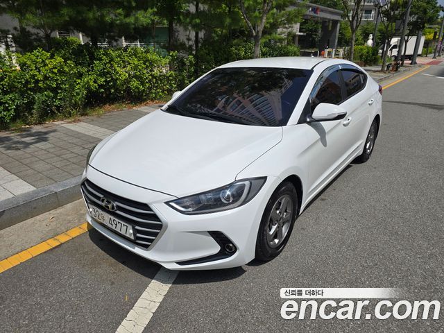 Hyundai AVANTE 2015