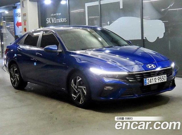 Hyundai AVANTE 2024