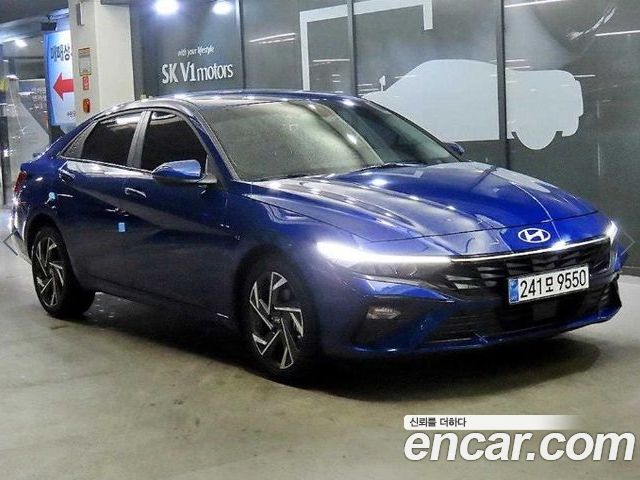 Hyundai AVANTE 2024