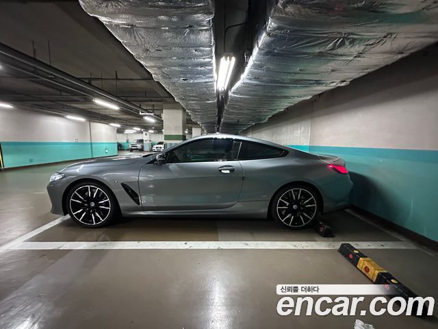 BMW 8-Series 2023