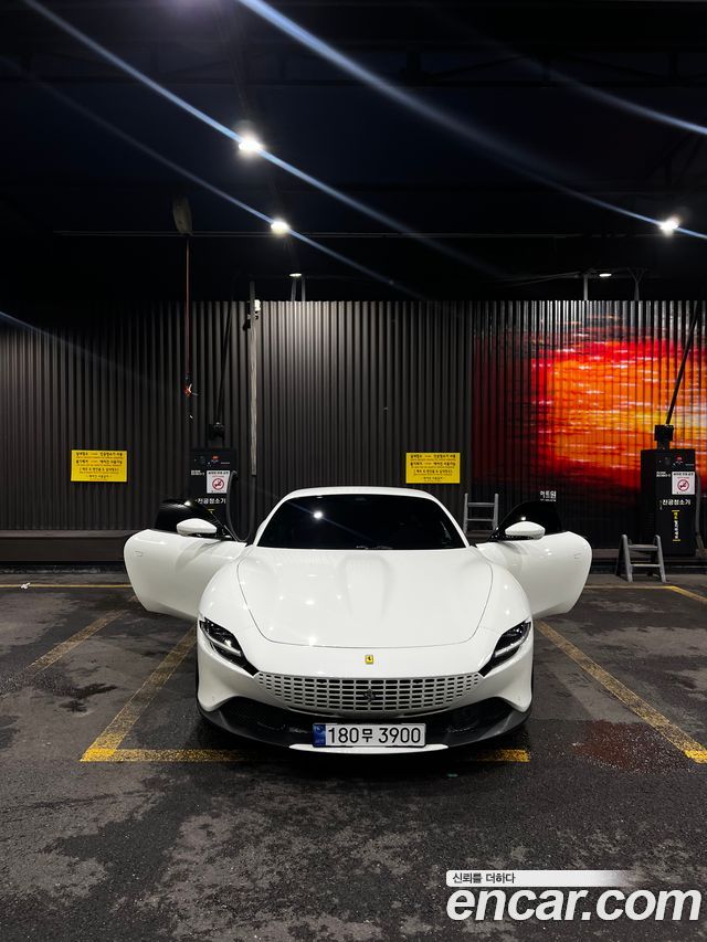 Ferrari Roma 2021