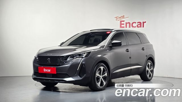 Peugeot 5008 2021