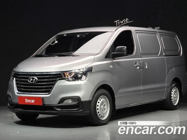 Hyundai Starex 2018