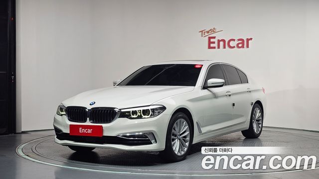 BMW 5-Series 2019
