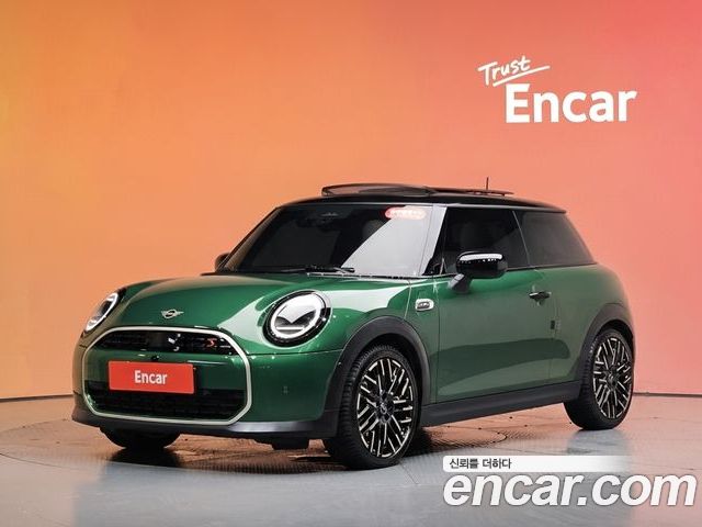 Mini Cooper 2024