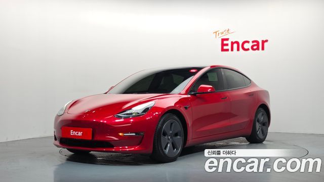 Tesla Model 3 2022