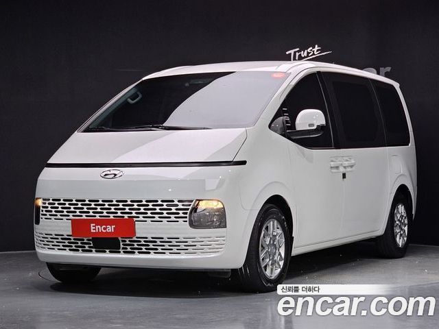 Hyundai Staria 2023