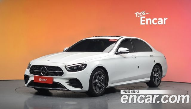 Mercedes-Benz E-Class 2023