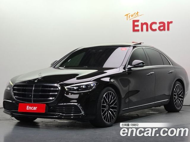 Mercedes-Benz S-Class 2021