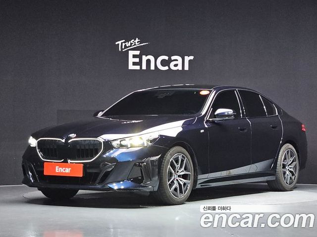 BMW 5-Series 2025
