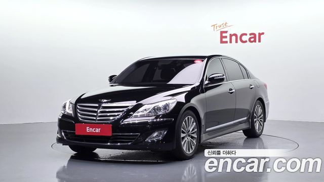 Hyundai Genesis 2013