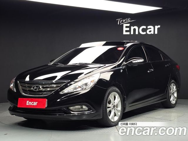 Hyundai Sonata 2010