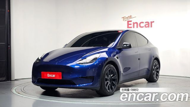 Tesla Model Y 2023