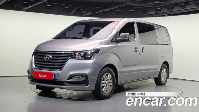 Hyundai Starex 2019