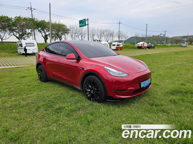 Tesla Model Y 2022