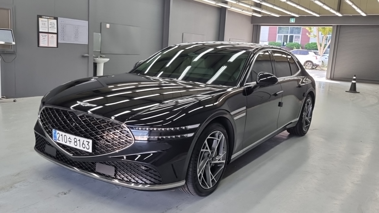 Genesis G90 2023