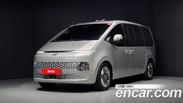 Hyundai Staria 2021