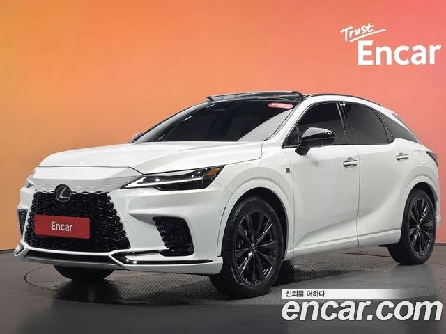 Lexus RX 2024