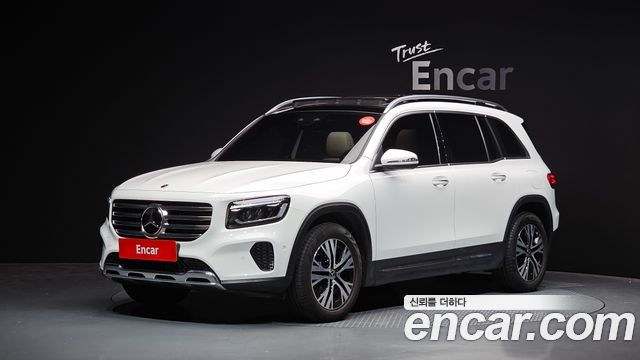 Mercedes-Benz GLB-Class 2024