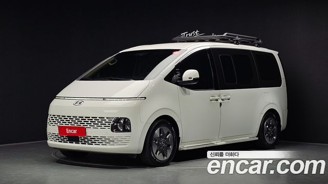 Hyundai Staria 2023