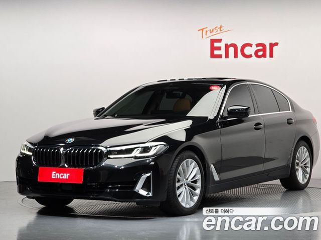 BMW 5-Series 2023