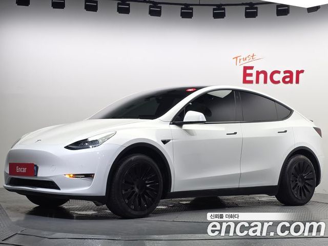 Tesla Model Y 2021