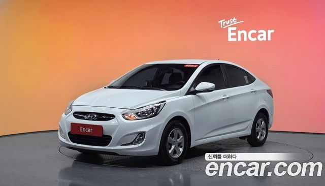 Hyundai Accent 2013