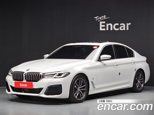 BMW 5-Series 2023