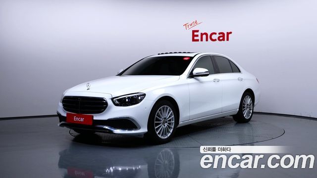 Mercedes-Benz E-Class 2023